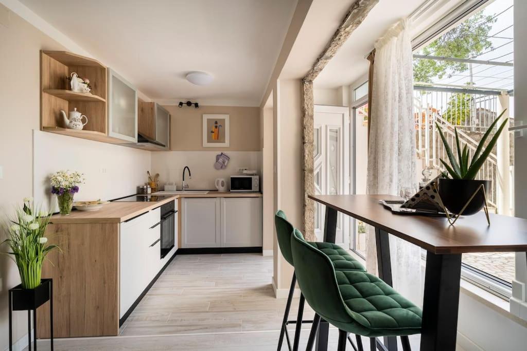 Suite By The Beach For 2 Cavtat Exterior photo
